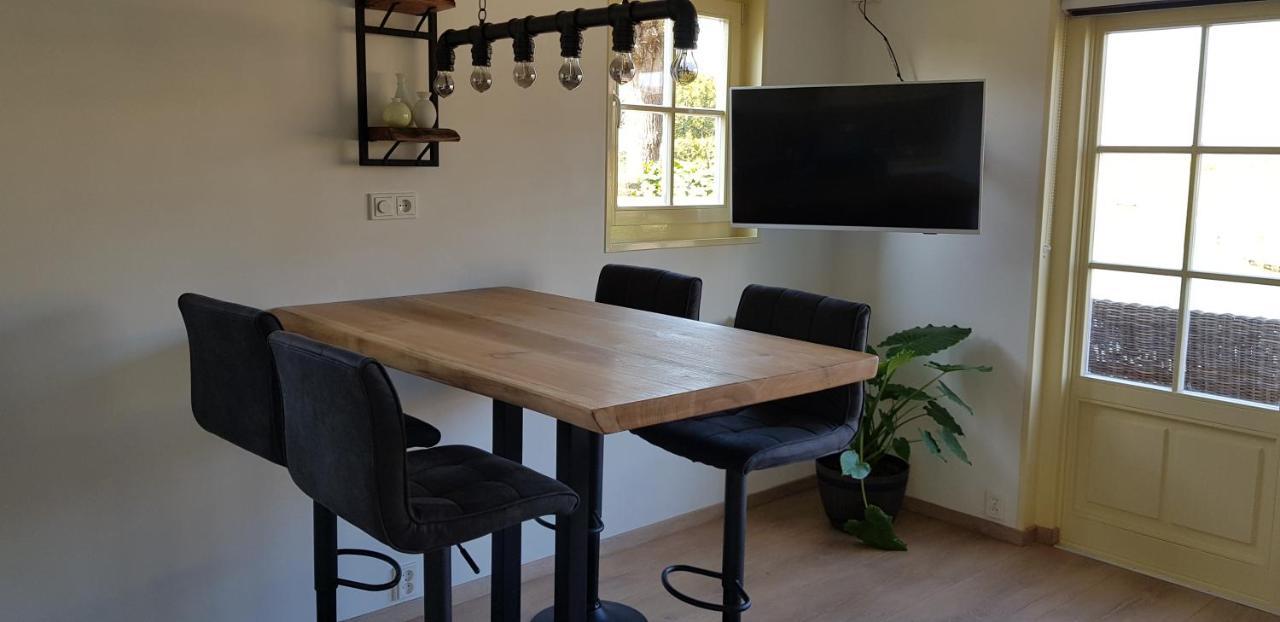 Prachtig Vrijstaand Appartement Aan Het Water Heerhugowaard Exterior foto