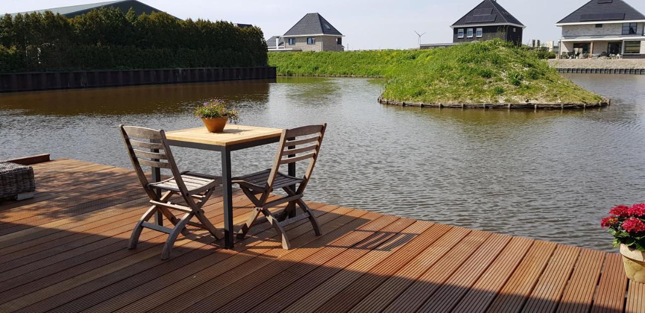 Prachtig Vrijstaand Appartement Aan Het Water Heerhugowaard Exterior foto